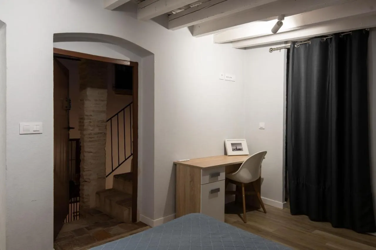Apartamento La Casa Del Santo Carmona  Carmona (Seville)